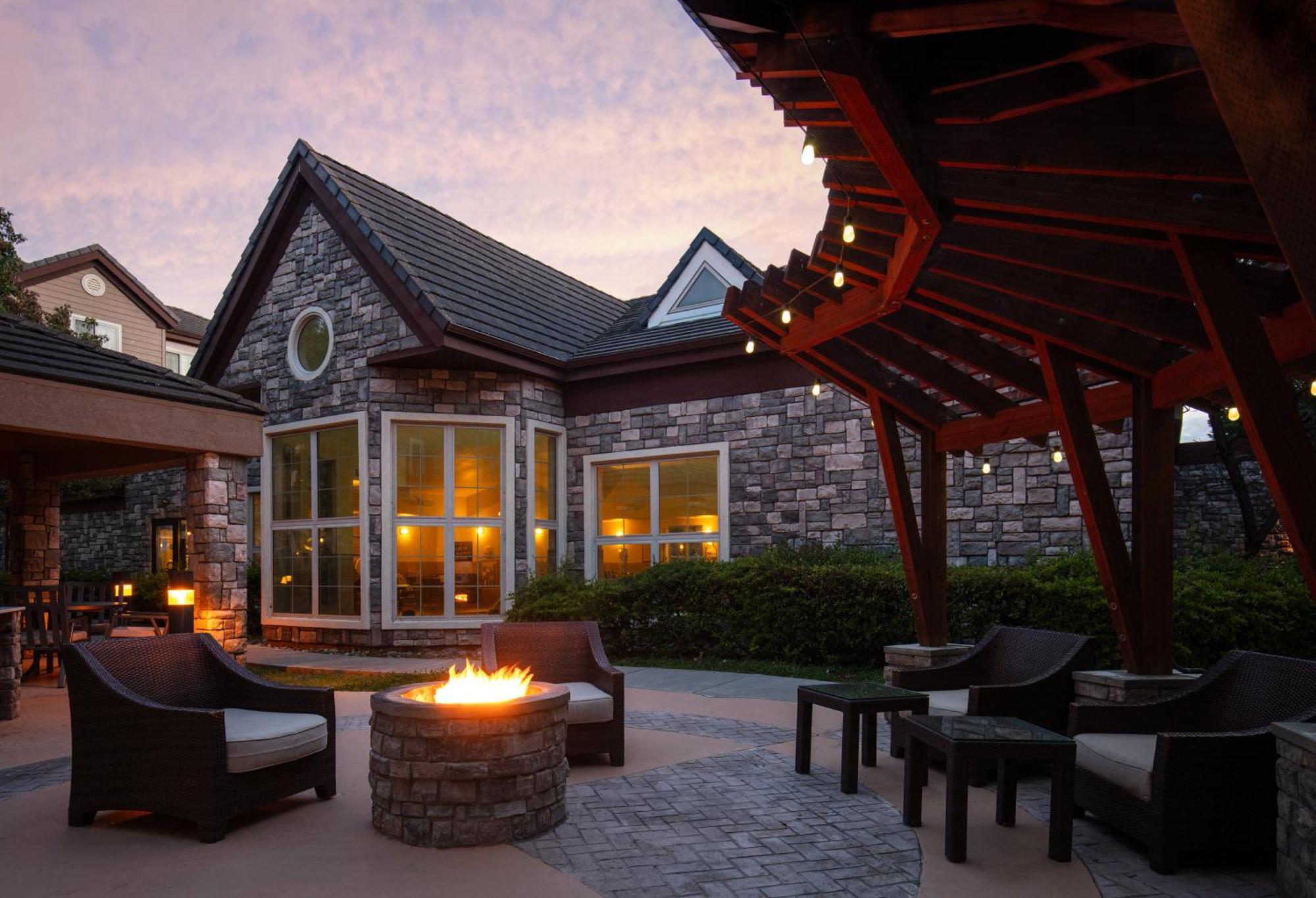 Staybridge Suites Fairfield Napa Valley Area By Ihg Esterno foto